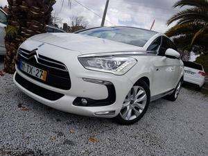 Citroën DS5 Hybride4 SportChic Fevereiro/14 - à venda -