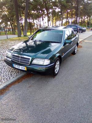 Mercedes-Benz C 250 D ótimo estado Novembro/97 - à venda -