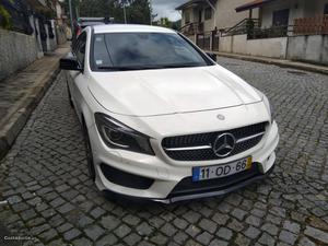 Mercedes-Benz CLA 220 Spor AMG aut Outubro/13 - à venda -