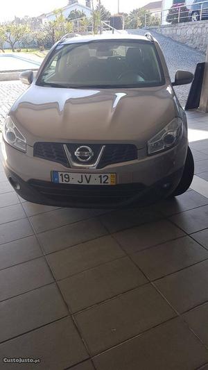 Nissan Qashqai Dci Outubro/10 - à venda - Ligeiros