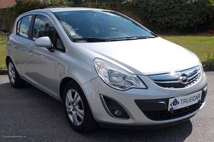 Opel Corsa 1.3 CDTI 5 Lugares Março/13 - à venda -
