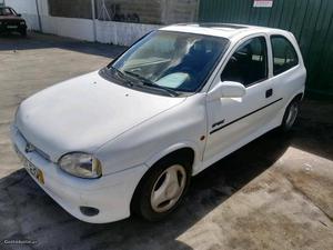 Opel Corsa sport motor Isuzu fiável Dezembro/94 - à venda
