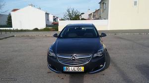 Opel Insignia Sports Tourer 2.0 Outubro/14 - à venda -