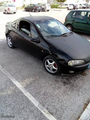 Opel Tigra .v Fevereiro/95 - à venda - Ligeiros