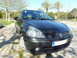 Renault Clio 1.5 Dci AC Janeiro/04 - à venda - Ligeiros