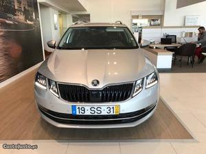 Skoda Octavia 1.6 Tdi 115cv Style Março/17 - à venda -