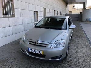 Toyota Corolla Sport VVTi Janeiro/05 - à venda - Ligeiros
