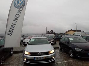 VW Jetta 2.0 tdi confortline Junho/15 - à venda - Ligeiros