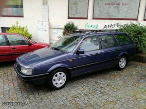 VW Passat 1.6td Maio/93 - à venda - Ligeiros Passageiros,