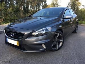 Volvo V40 D2 R-DESIGN Dezembro/13 - à venda - Ligeiros