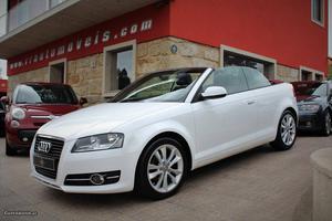 Audi A1 CABRIO 1.6 TDi SPORT Agosto/10 - à venda -