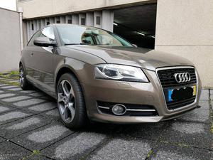 Audi A3 1.6 Tdi Fevereiro/11 - à venda - Ligeiros