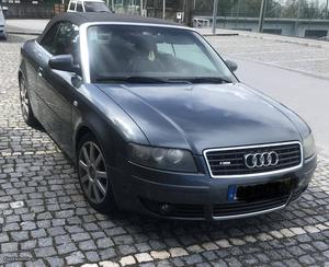 Audi A4 2.5 tdi cabrio Abril/03 - à venda - Descapotável /