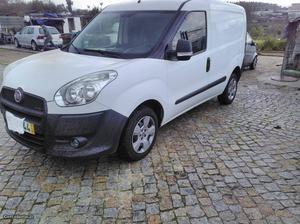 Fiat Doblo Multijet Junho/11 - à venda - Comerciais / Van,