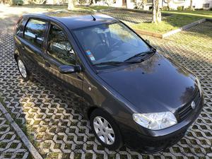 Fiat Punto 5-Portas Março/05 - à venda - Ligeiros