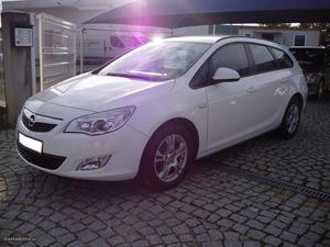 Opel Astra CDTI Ecoflex Março/13 - à venda - Ligeiros