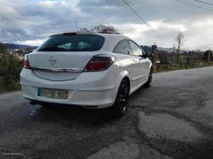 Opel Astra GTC 1.7 cdti 125cv Janeiro/08 - à venda -