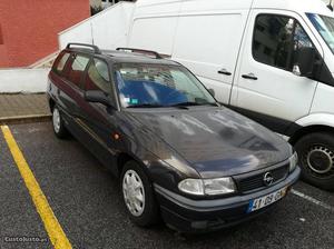 Opel Astra Sport Abril/97 - à venda - Ligeiros Passageiros,