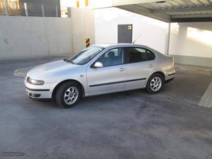 Seat Toledo 1.9 TDI 110CV troca Março/99 - à venda -