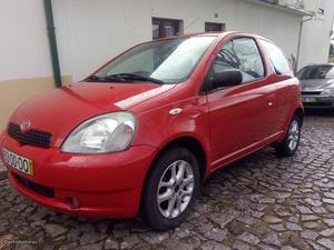 Toyota Yaris 1.0 vvt-i Novembro/00 - à venda - Ligeiros