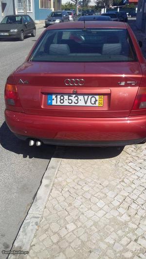 Audi A4 1.9 tdi Abril/95 - à venda - Ligeiros Passageiros,