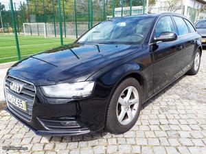 Audi A4 Avant 2.0 TDi 136cv Julho/14 - à venda - Ligeiros