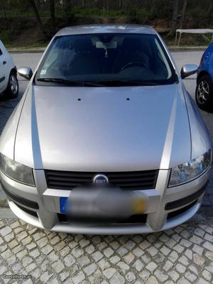 Fiat Stilo 192 Stilo Outubro/01 - à venda - Ligeiros