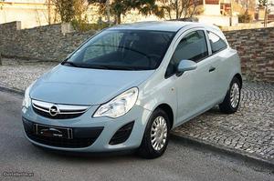 Opel Corsa Van 1.3 CDTi Maio/11 - à venda - Comerciais /