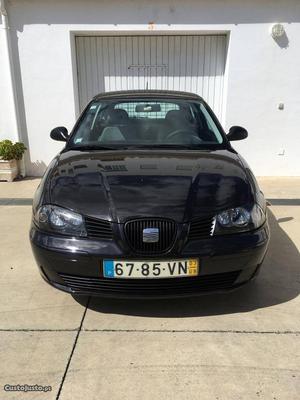 Seat Ibiza 1.4 TDI Setembro/03 - à venda - Comerciais /