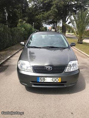 Toyota Corolla Van Janeiro/03 - à venda - Ligeiros