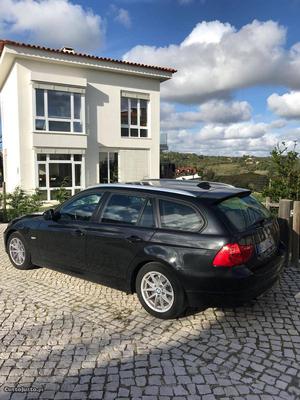 BMW 316 Touring Dezembro/10 - à venda - Ligeiros