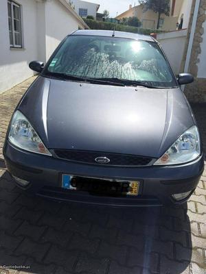 Ford Focus tdci Maio/02 - à venda - Ligeiros Passageiros,