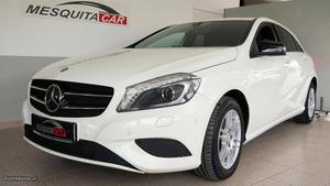 Mercedes-Benz A 180 CDI Style Premium Outubro/12 - à venda