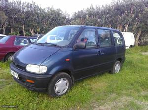 Nissan Vanette Gasolina Maio/97 - à venda - Ligeiros