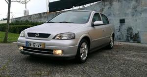 Opel Astra 1.4 Elegance Junho/03 - à venda - Ligeiros