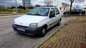 Renault Clio 1.2 Setembro/96 - à venda - Ligeiros