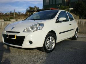 Renault Clio 1.5 DCI - 90CV Dezembro/09 - à venda -