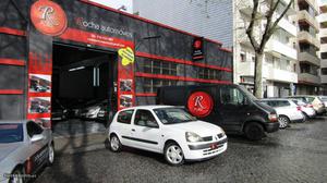 Renault Clio 1.5dCi (65cv3p) Novembro/01 - à venda -