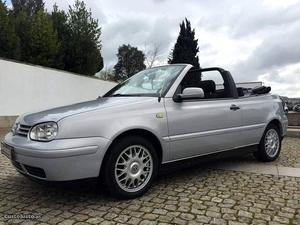 VW Golf 1.6 CABRIOLET NAC. Fevereiro/00 - à venda -