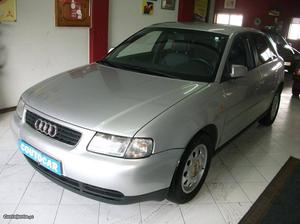 Audi A3 1.9 Tdi Nacional Agosto/00 - à venda - Ligeiros