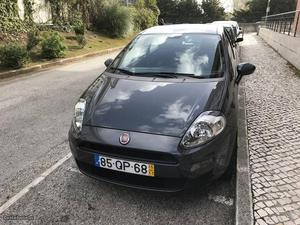 Fiat Punto fiat punto 1.2 Easy Start & Stop S Novembro/15 -