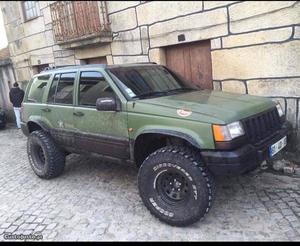 Jeep Cherokee Laredo Abril/97 - à venda - Pick-up/