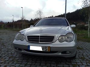 Mercedes-Benz C 220 CDI Classic 143Cv Junho/02 - à venda -