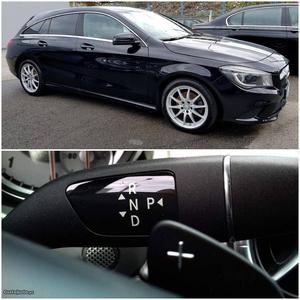 Mercedes-Benz CLA 180 CX.Auto F1/Bi-Xenon Janeiro/16 - à