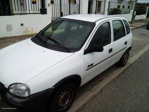 Opel Corsa Está impecável Julho/95 - à venda - Ligeiros