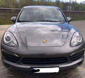 Porsche Cayenne Hibrido333 cv Julho/11 - à venda - Ligeiros