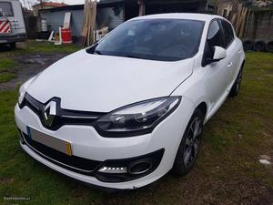 Renault Mégane 1.5 dci 110 Dezembro/13 - à venda -