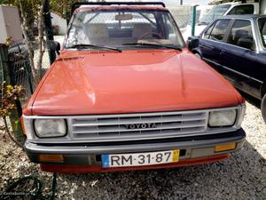 Toyota Hilux restaurada Agosto/87 - à venda - Pick-up/