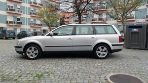 VW Passat VARIANT 1.9 TDI 115 Fevereiro/99 - à venda -