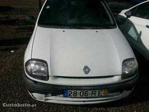 Renault Clio 1.2 RN Fevereiro/01 - à venda - Ligeiros